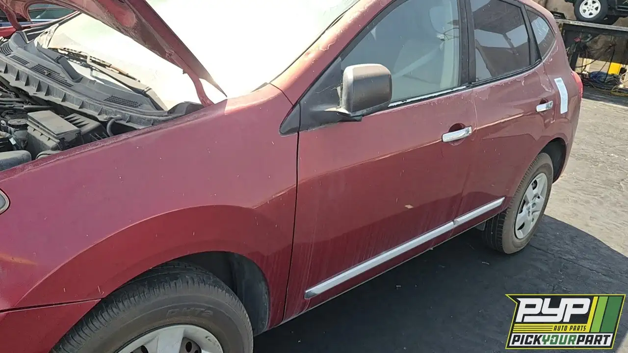 Photo of 2015 Nissan Rogue Select