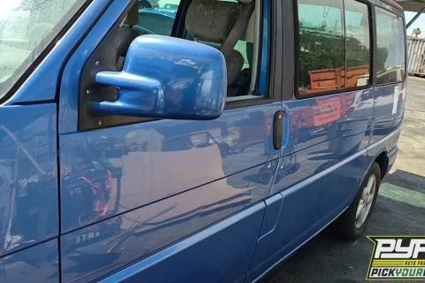 Photo of 2001 Volkswagen Eurovan