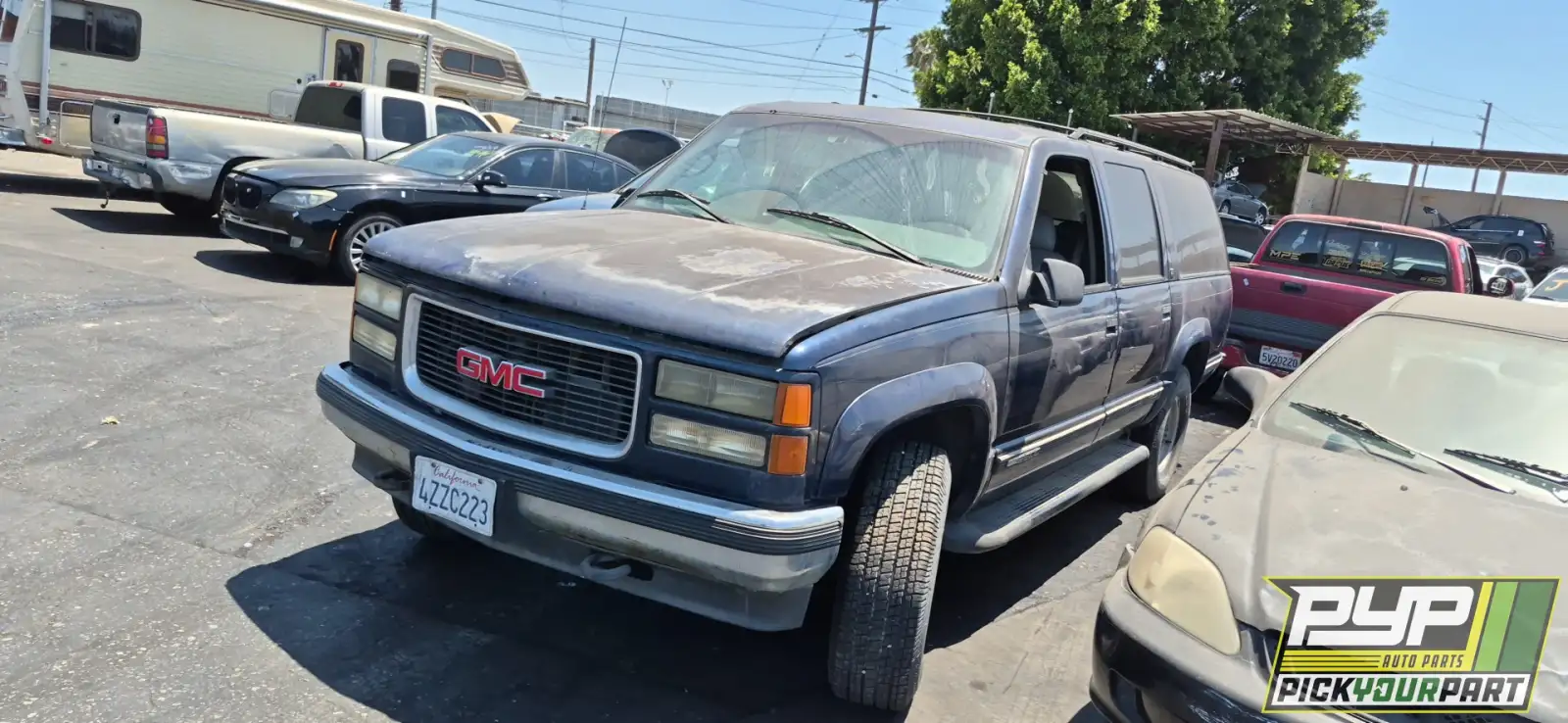 Photo of 1996 Gmc K2500 Suburban