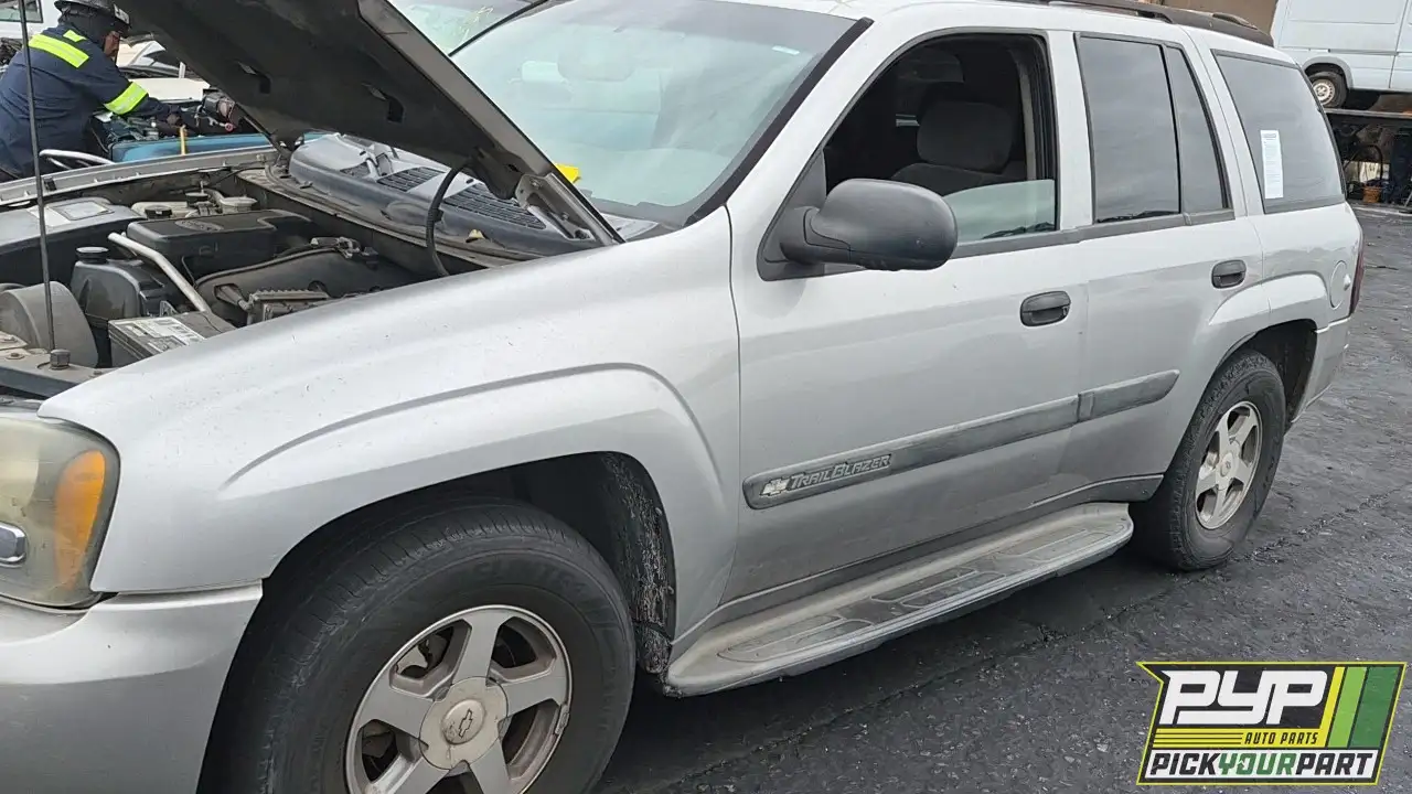 Photo of 2004 Chevrolet Trailblazer