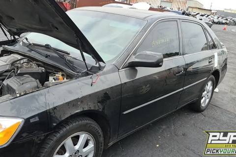 Photo of 2000 Toyota Avalon