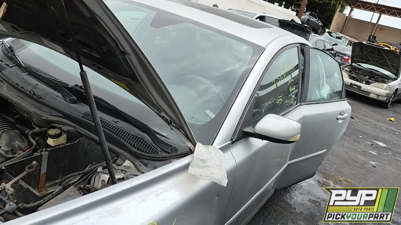 Photo of 2004 Volvo S40