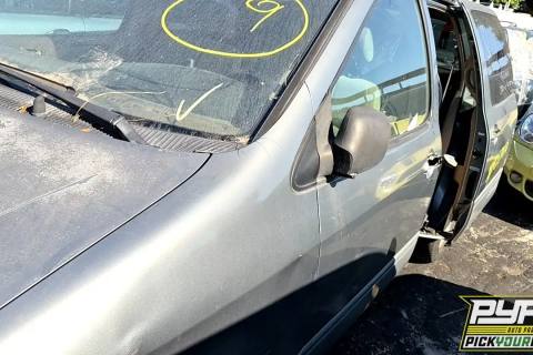 Photo of 2000 Toyota Sienna