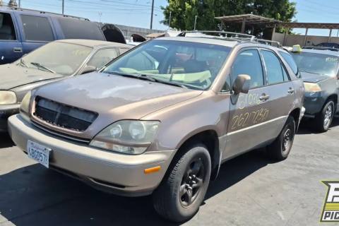 Photo of 1999 Lexus Rx300