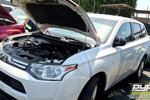 Photo of 2014 Mitsubishi Outlander
