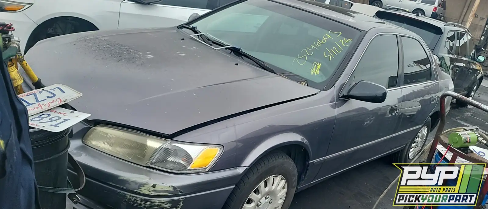 Photo of 1999 Toyota Camry