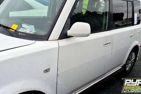 Photo of 2005 Scion Xb