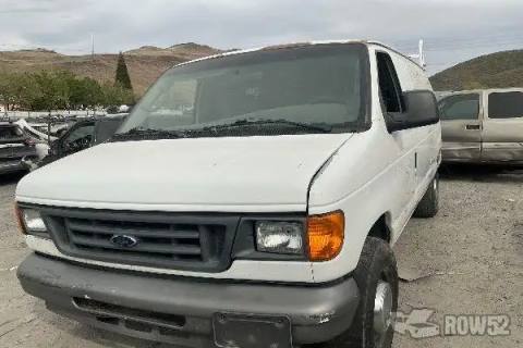 Photo of 2006 Ford Econoline