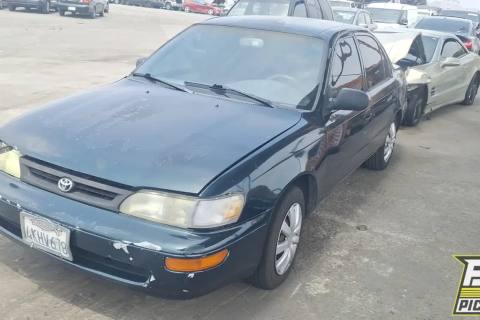 Photo of 1997 Toyota Corolla