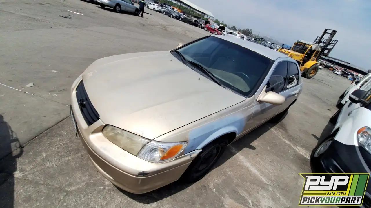 Photo of 2000 Toyota Camry