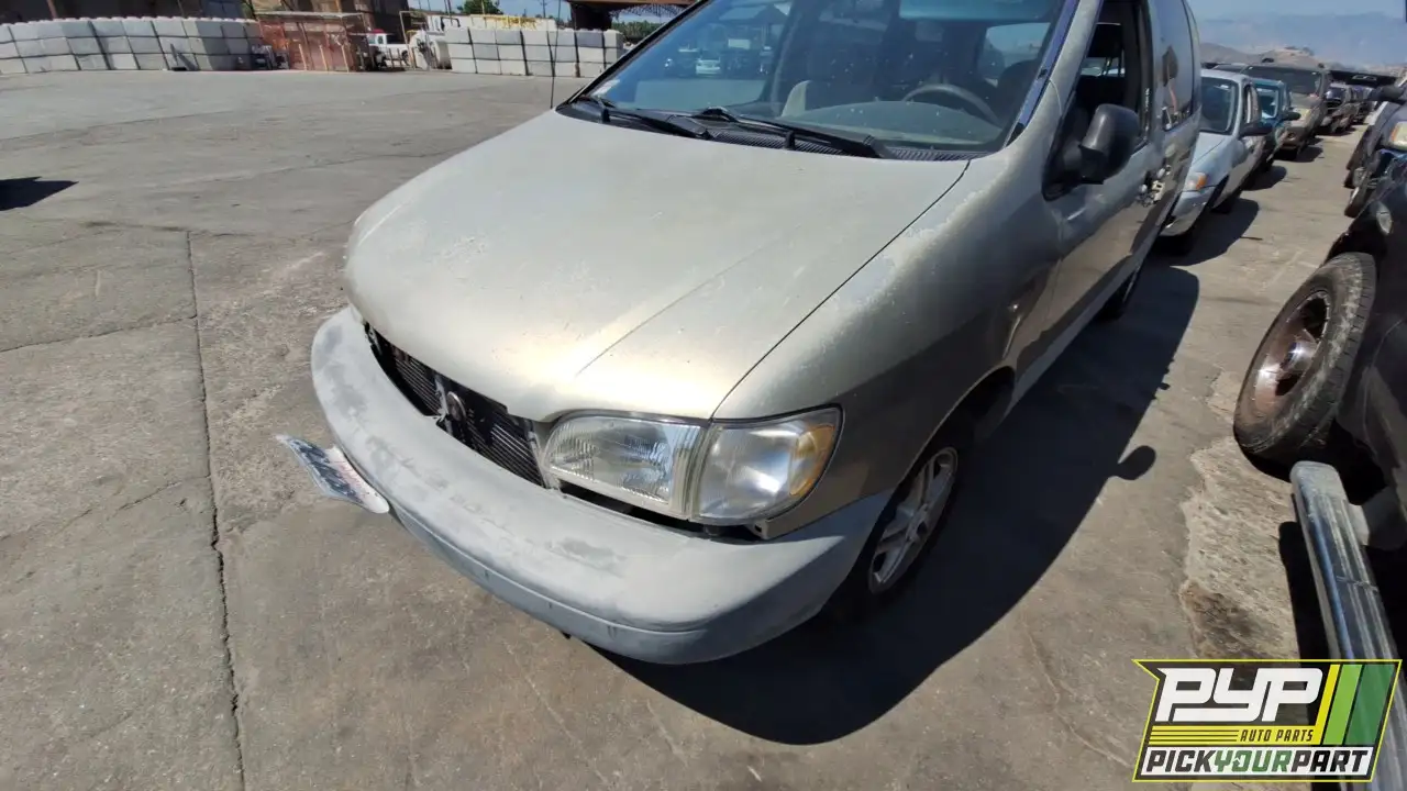 Photo of 2000 Toyota Sienna