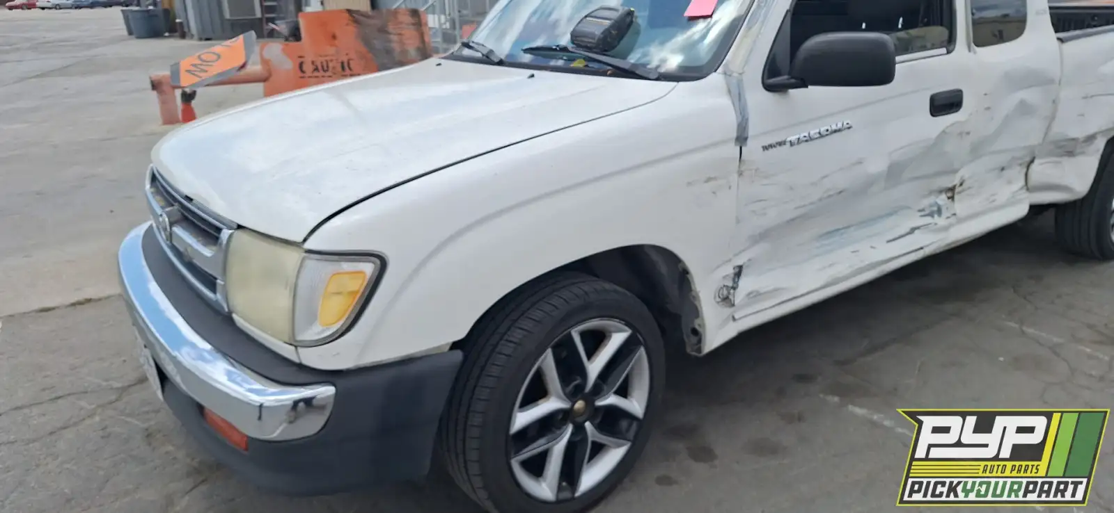 Photo of 1999 Toyota Tacoma