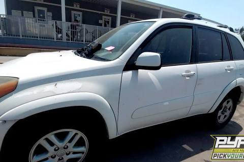 Photo of 2003 Toyota Rav4
