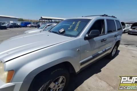 Photo of 2005 Jeep Grand Cherokee