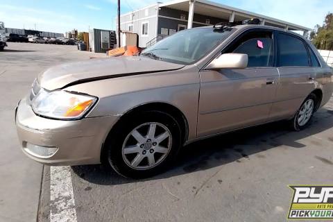 Photo of 2001 Toyota Avalon