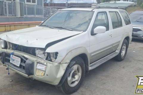Photo of 1999 Infiniti Qx4