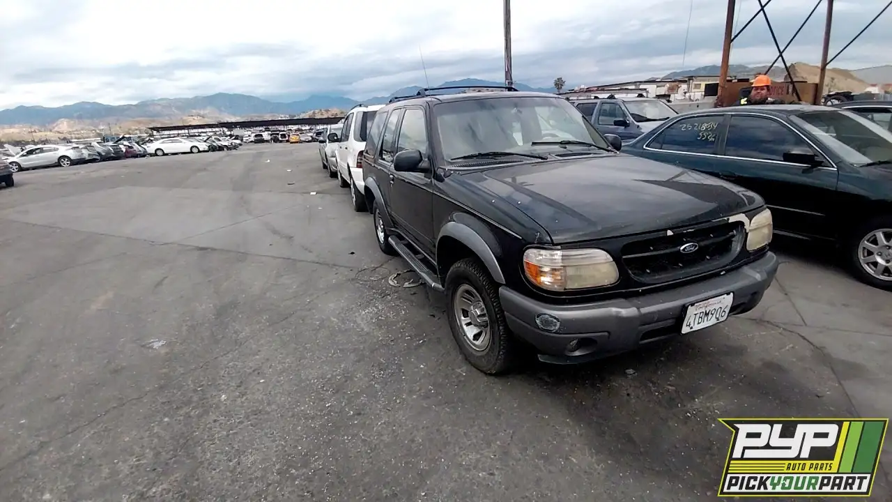 Photo of 2000 Ford Explorer
