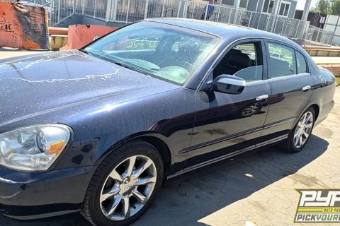 Photo of 2002 Infiniti Q45