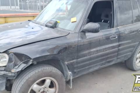 Photo of 1999 Toyota Rav4