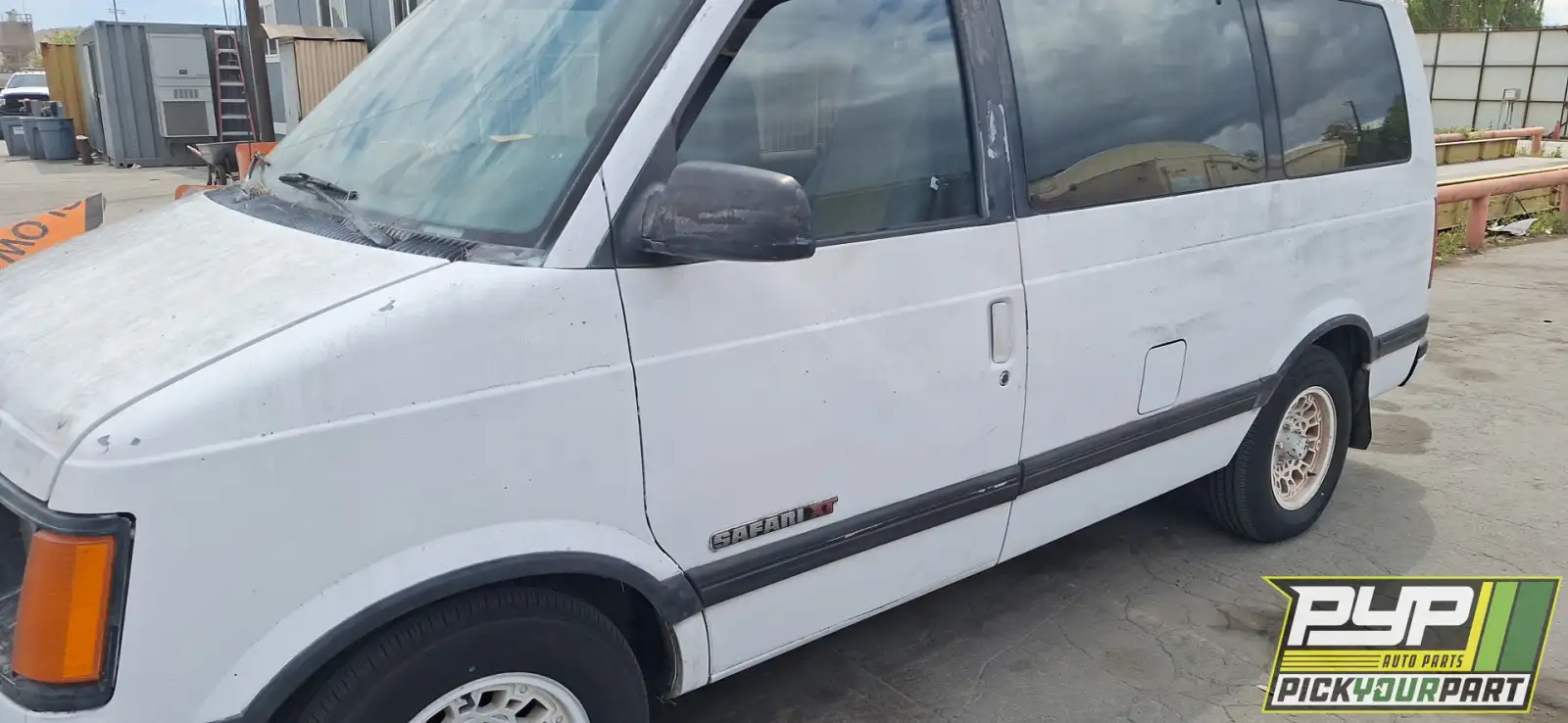 Photo of 1991 Gmc Safari