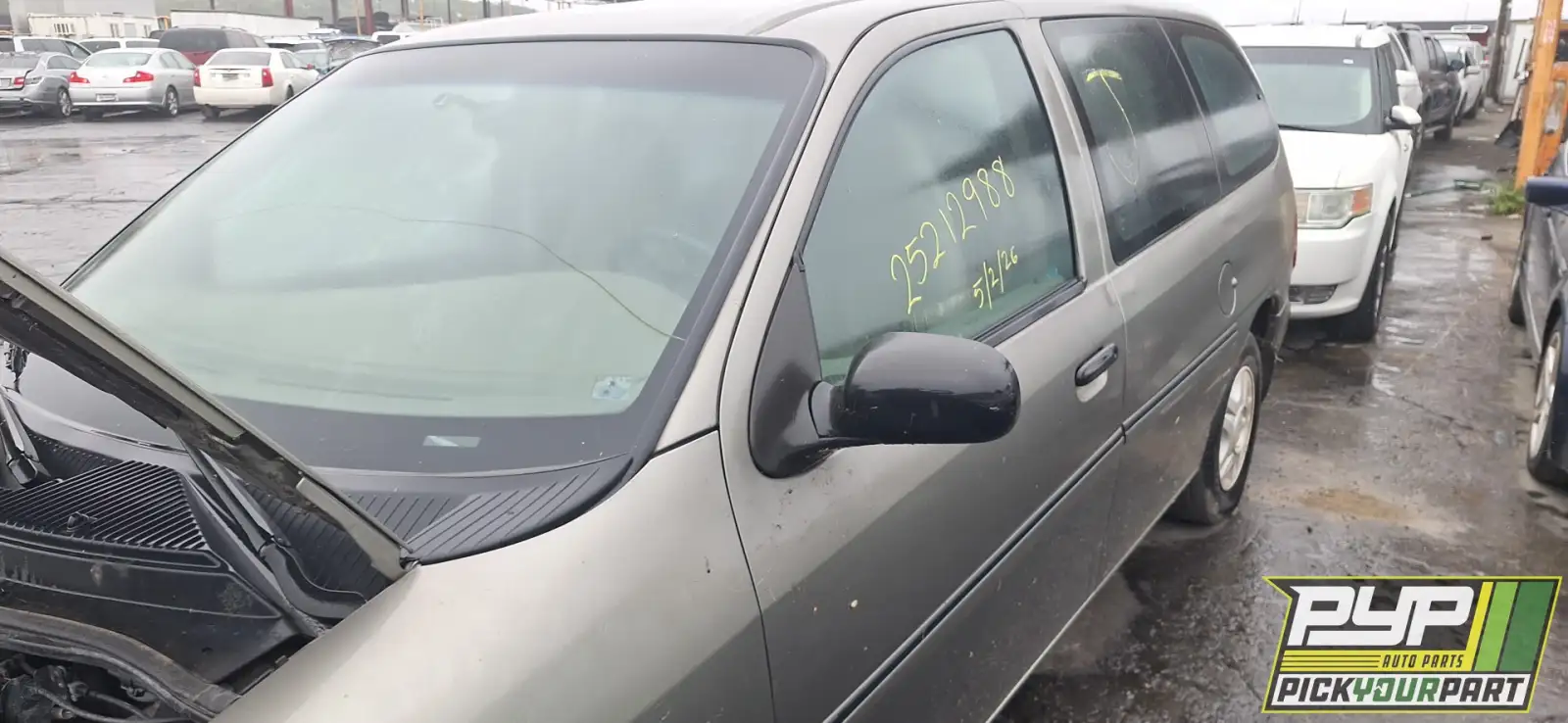 Photo of 1998 Ford Windstar