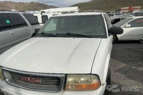 Photo of 2000 GMC Envoy
