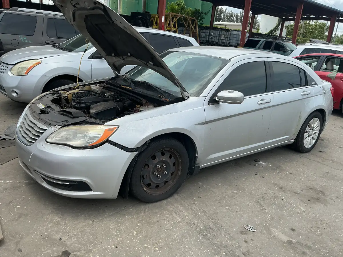 Photo of 2011 Chrysler 200