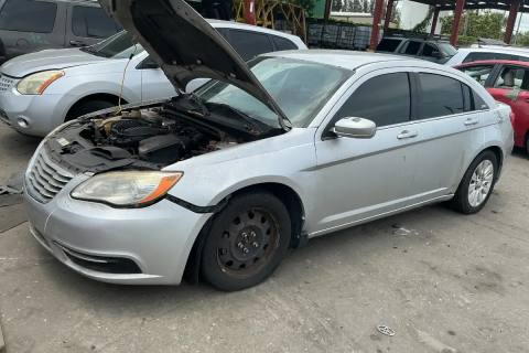 Photo of 2011 Chrysler 200