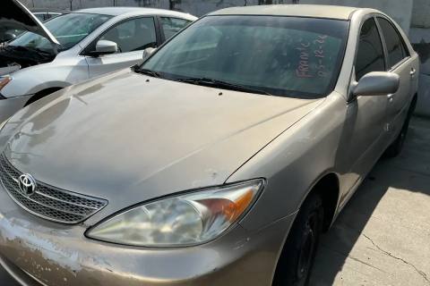 Photo of 2004 Toyota Camry