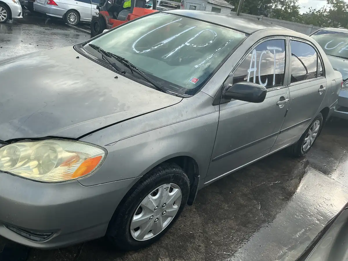 Photo of 2003 Toyota Corolla
