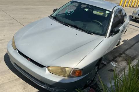 Photo of 2001 Mitsubishi Mirage