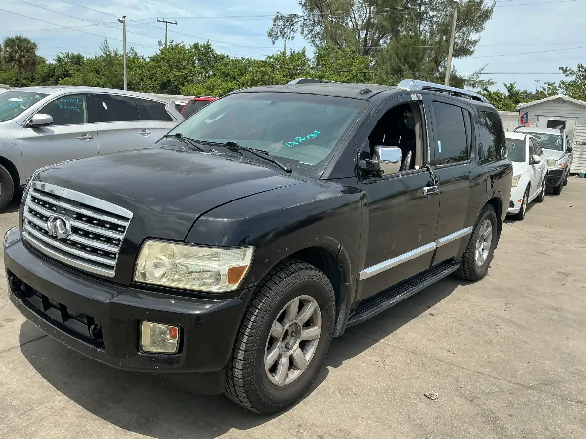 Photo of 2008 Infiniti Qx56