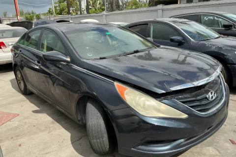 Photo of 2011 Hyundai Sonata