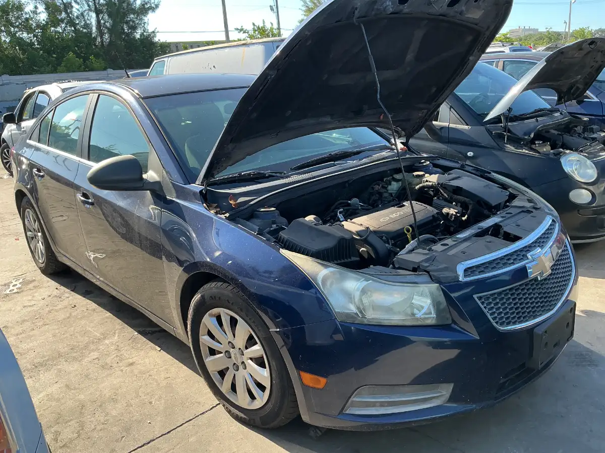 Photo of 2011 Chevrolet Cruze