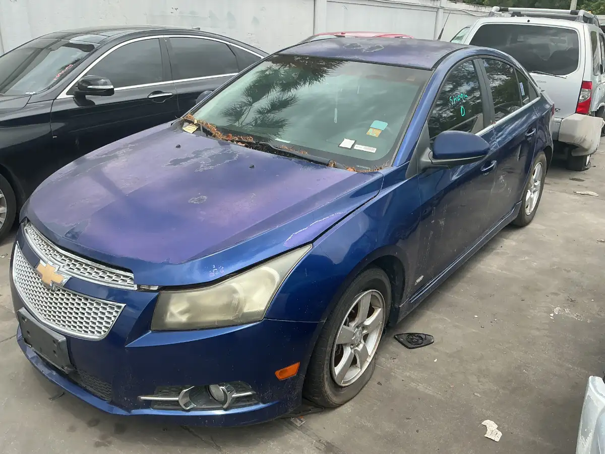 Photo of 2012 Chevrolet Cruze