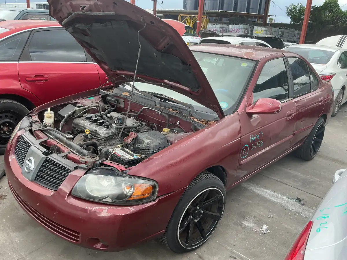 Photo of 2005 Nissan Sentra