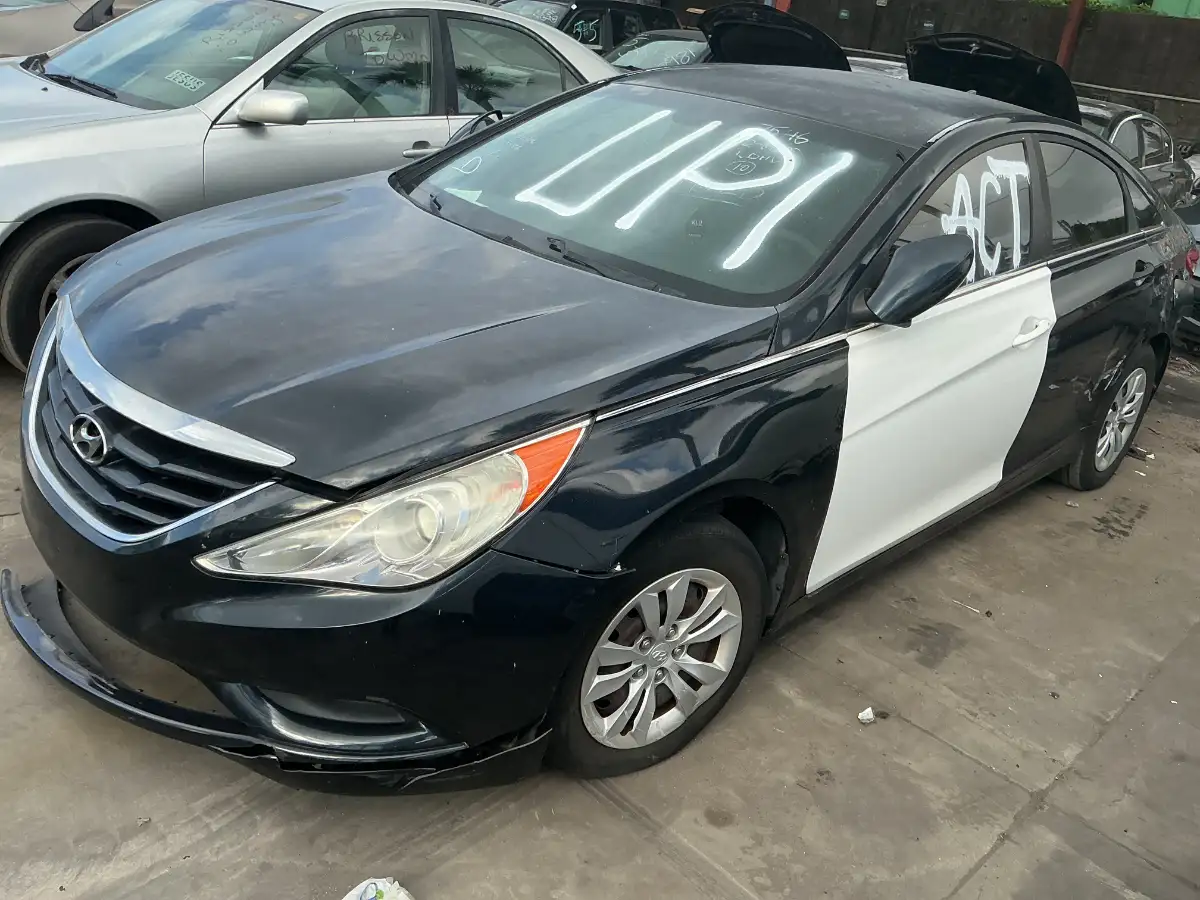 Photo of 2012 Hyundai Sonata