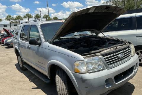 Photo of 2002 Ford Explorer