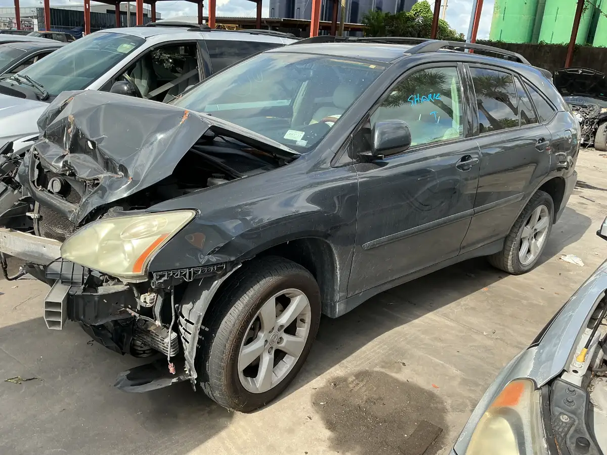 Photo of 2004 Lexus Rx 330