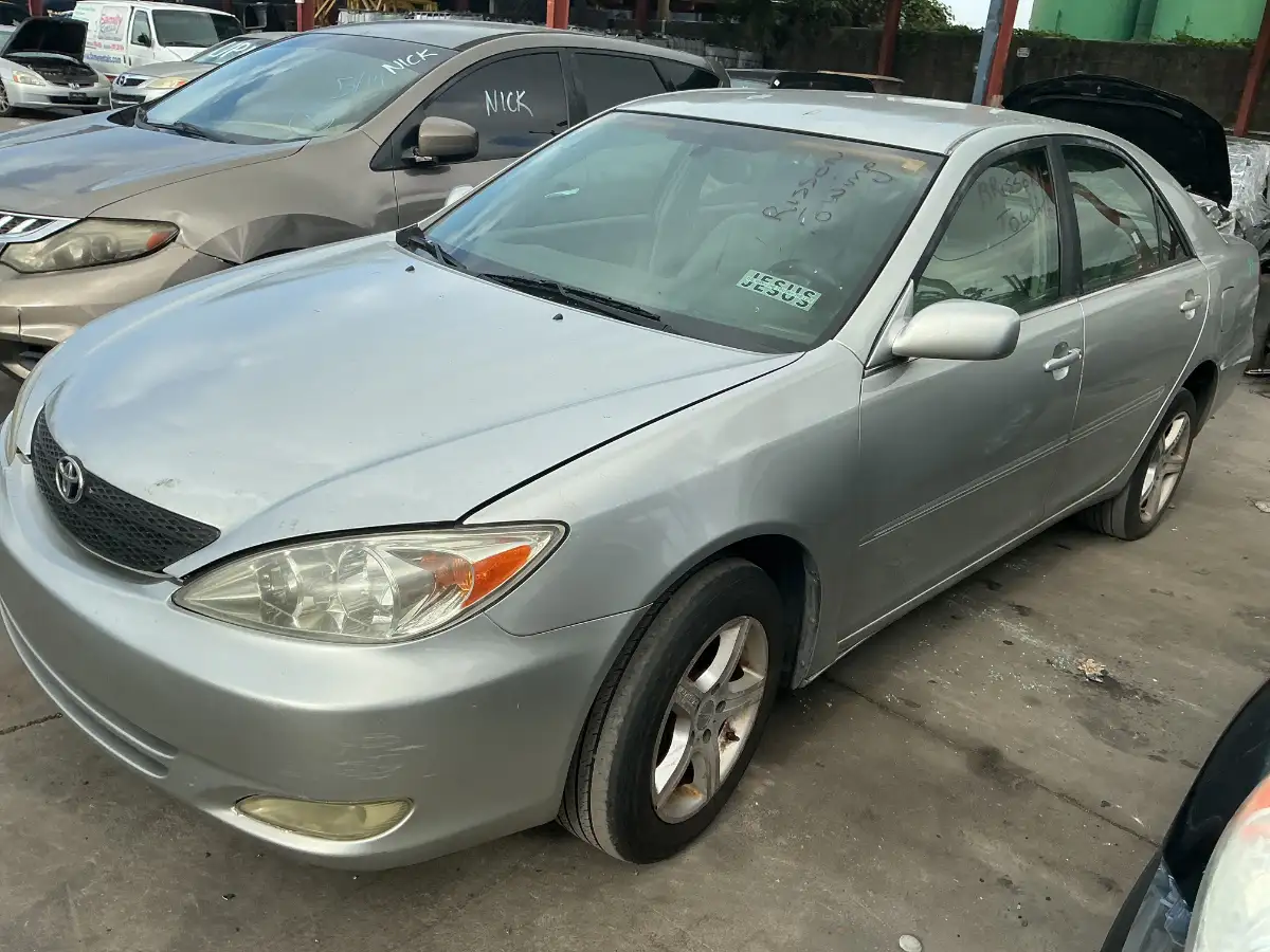 Photo of 2003 Toyota Camry
