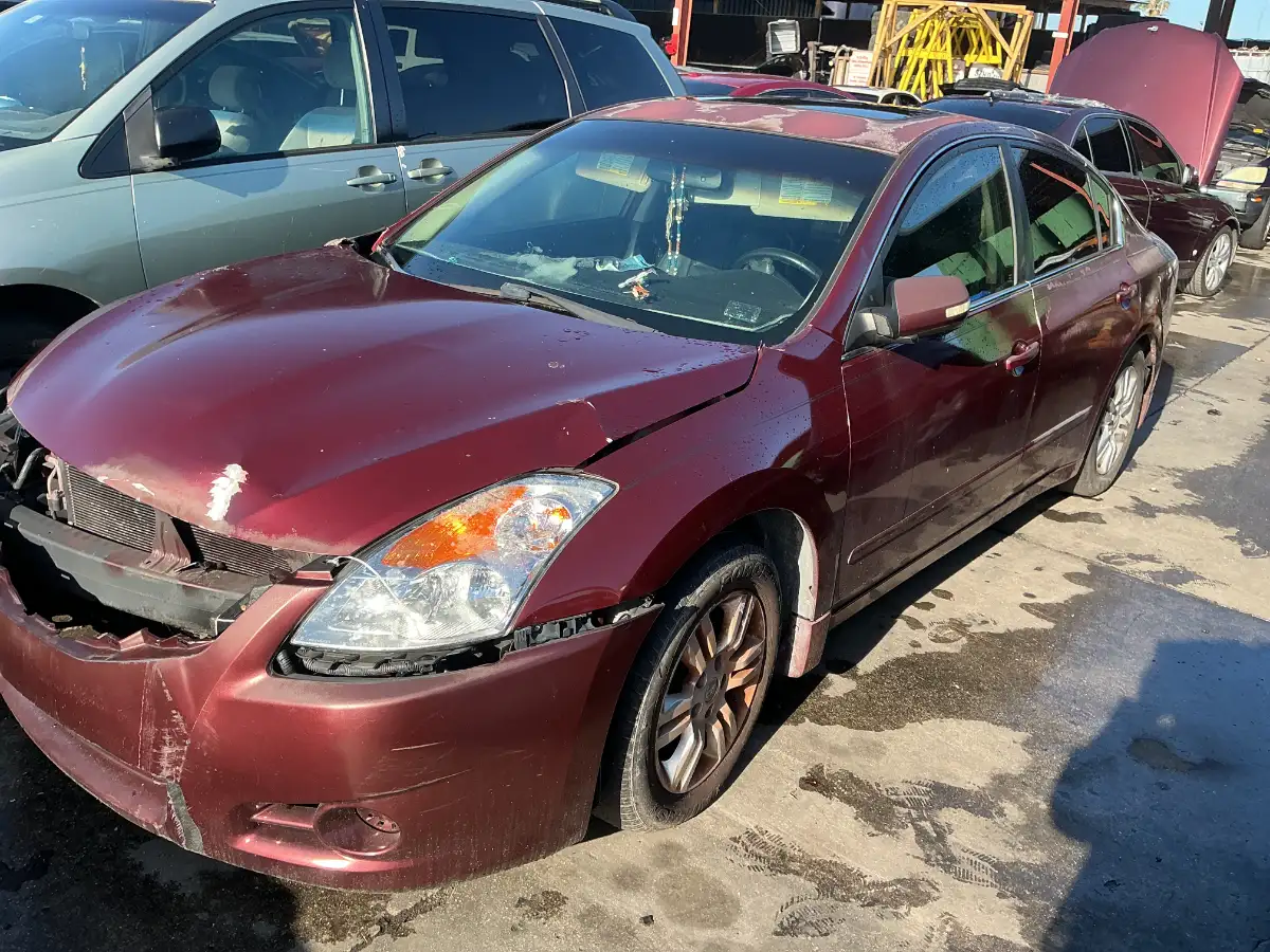 Photo of 2010 Nissan Altima