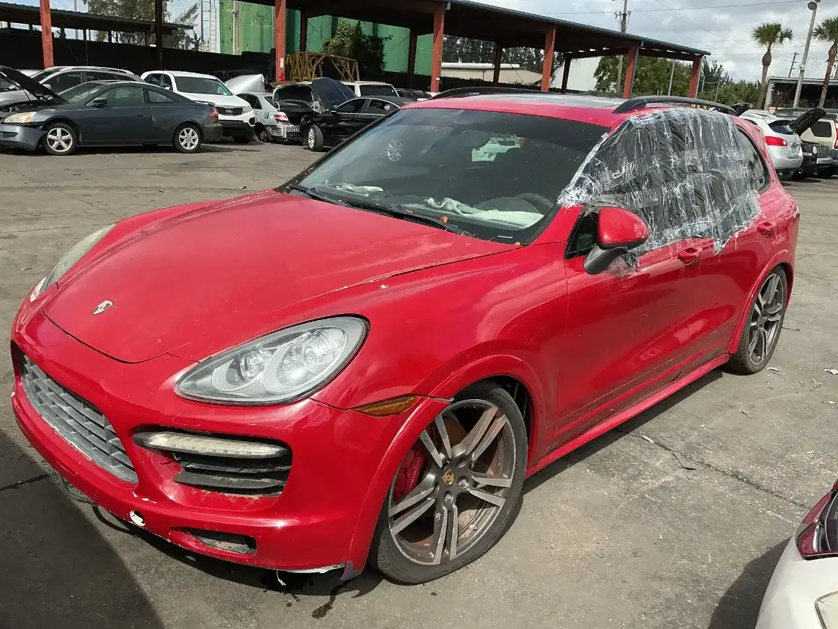 Photo of 2014 Porsche Cayenne