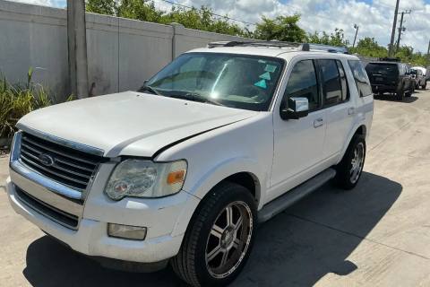 Photo of 2010 Ford Explorer