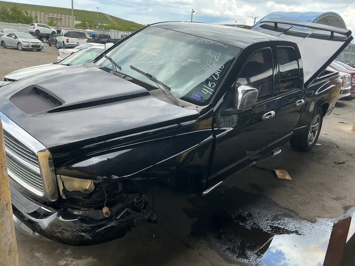 Photo of 2004 Dodge Ram Pickup