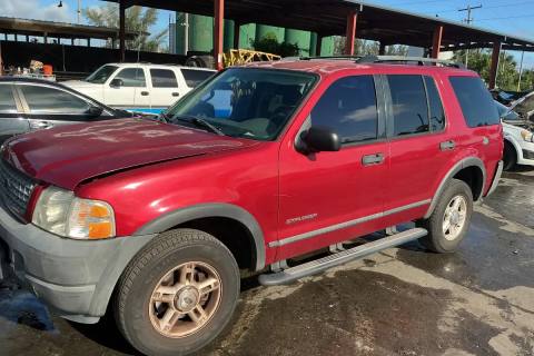 Photo of 2004 Ford Explorer