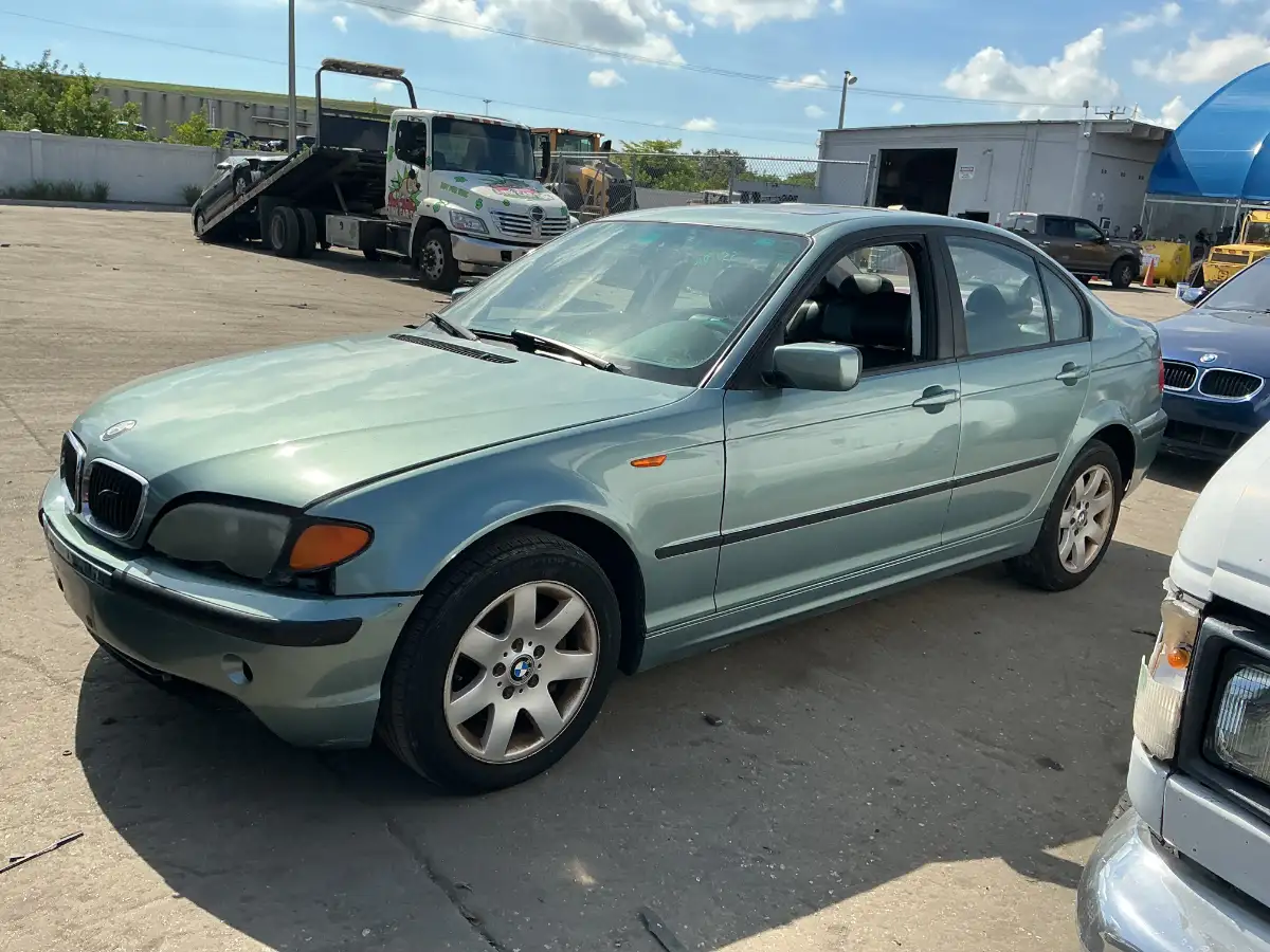 Photo of 2002 Bmw 3 Series