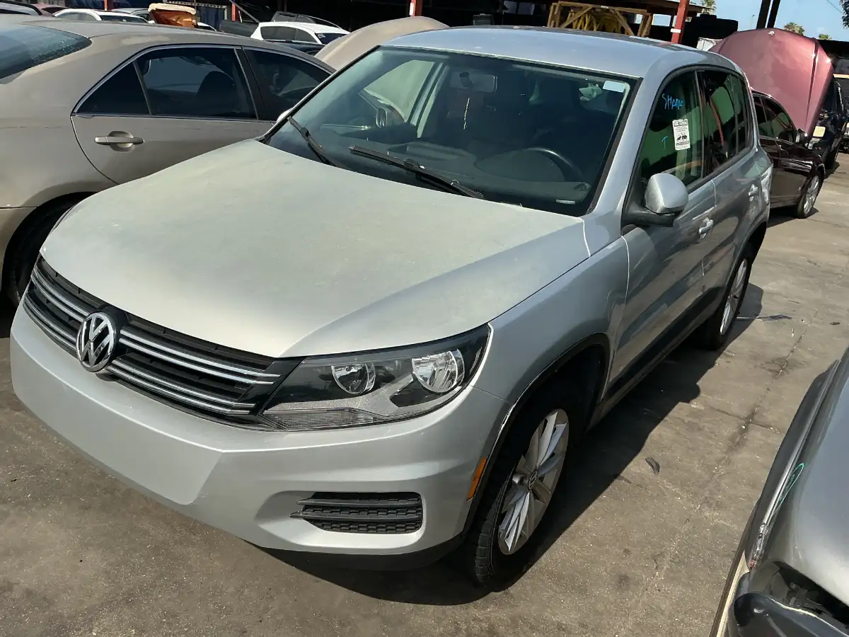 Photo of 2014 Volkswagen Tiguan