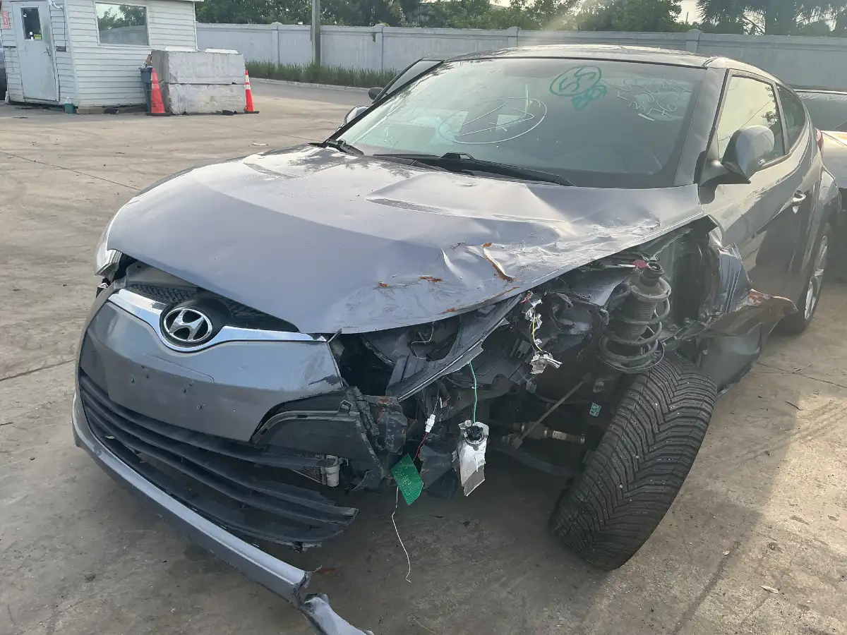 Photo of 2016 Hyundai Veloster