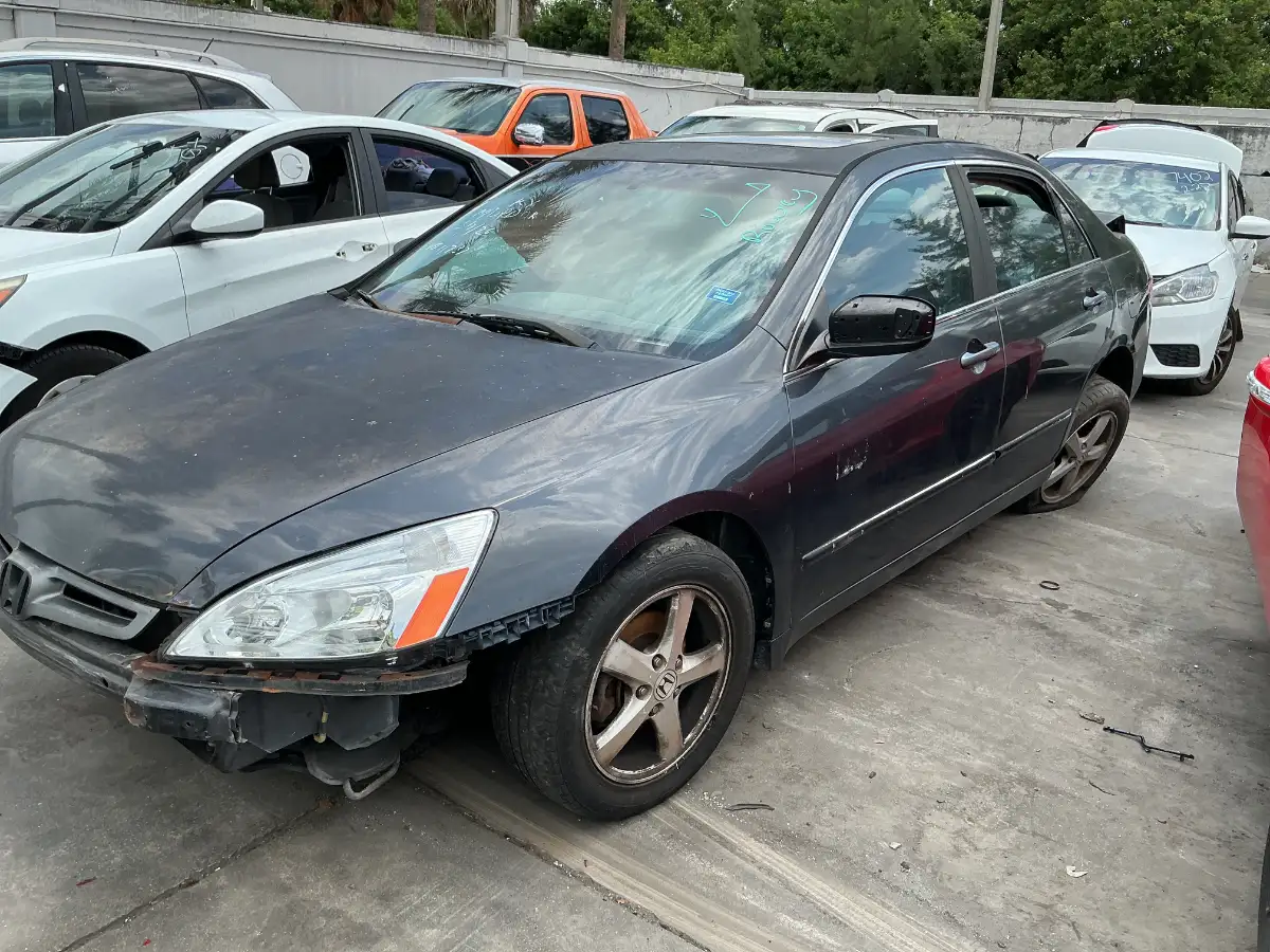 Photo of 2005 Honda Accord
