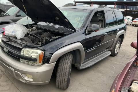 Photo of 2002 Chevrolet Trailblazer